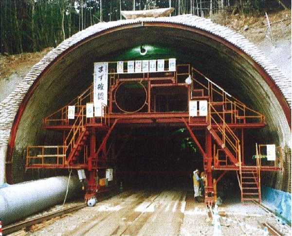 トンネル用防水シート